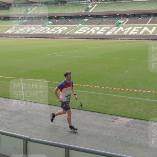 13.09.2026 - 21. swb-Marathon Bremen Michael Burmester http://msf.ph/oto/10312988 13.09.2026 12:49:12 Laufen im Stadion 382, 384, 524, 572, 663, 670, 779, 826, 889, 899, 1349, 1517, 1605, 1723, 1748, 1872, 1925, 2052, 2287, 2288, 2347, 2605, 2750, 2844, 2909, 3043, 3110, 3127, 3197, 3242, 3276, 3330, 3466, 3625, 3910, 3973, 4033, 4082, 4247, 4384, 4712, 4732, 4743, 4852, 4898, 4990, 5111, 5424, 5517, 5570, 5585, 5594, 5648, 6025, 6058, 6652, 6692, 6842, 6906, 6951, 7064, 7109, 7115, 7399, 7636, 7803, 7876, 8706, 8877, 8973, 8981, 9010, 9035, 9429, 13091 meine-sportfotos.de