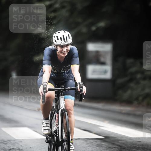 13.09.2026 - Stadtparktriathlon H.Heesch http://msf.ph/oto/10313003 13.09.2026 12:54:45 Radfahren 1217, 1262, 1304, 1308 meine-sportfotos.de