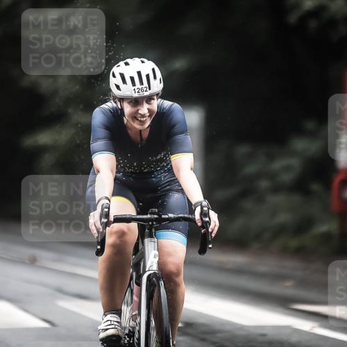 13.09.2026 - Stadtparktriathlon H.Heesch http://msf.ph/oto/10313021 13.09.2026 12:54:45 Radfahren 1217, 1262, 1304, 1308 meine-sportfotos.de