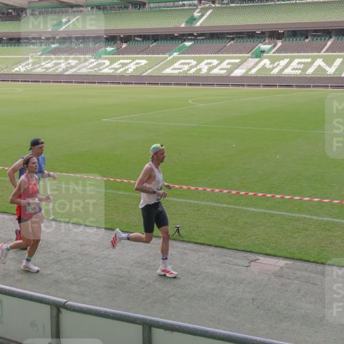 13.09.2026 - 21. swb-Marathon Bremen Michael Burmester http://msf.ph/oto/10313024 13.09.2026 12:49:16 Laufen im Stadion 382, 524, 572, 663, 670, 779, 826, 889, 899, 1349, 1517, 1605, 1723, 1748, 1872, 1925, 2052, 2287, 2288, 2347, 2605, 2750, 2844, 2909, 3043, 3110, 3127, 3197, 3276, 3330, 3466, 3625, 3910, 3973, 4033, 4082, 4247, 4384, 4712, 4732, 4743, 4852, 4898, 4990, 5111, 5377, 5383, 5424, 5517, 5570, 5585, 5594, 5648, 6025, 6058, 6652, 6692, 6842, 6906, 6951, 7064, 7109, 7115, 7121, 7399, 7636, 7803, 7876, 8706, 8877, 8973, 8981, 9010, 9035, 9429, 13091 meine-sportfotos.de