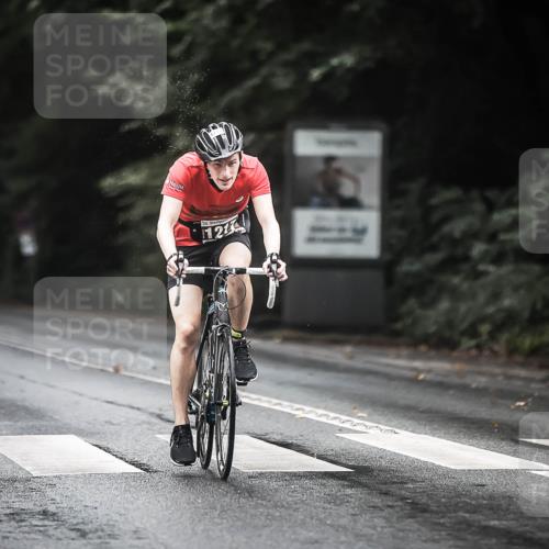 13.09.2026 - Stadtparktriathlon H.Heesch http://msf.ph/oto/10313044 13.09.2026 12:54:49 Radfahren 1179, 1217, 1258, 1262 meine-sportfotos.de