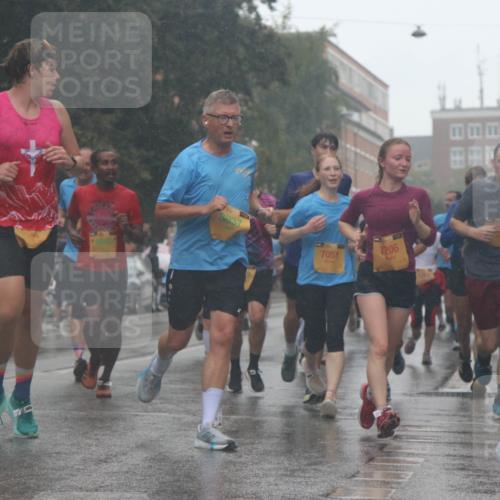 13.09.2026 - Kiel Lauf Markus Tischler http://msf.ph/oto/10313048 13.09.2026 10:40:01 Fleethörn 2387, 38, 0937, 7051, 1206, 819, 24, 3925, 2667 meine-sportfotos.de