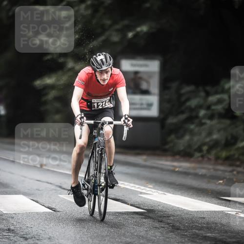 13.09.2026 - Stadtparktriathlon H.Heesch http://msf.ph/oto/10313050 13.09.2026 12:54:49 Radfahren 1179, 1217, 1258, 1262 meine-sportfotos.de