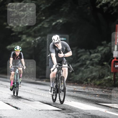13.09.2026 - Stadtparktriathlon H.Heesch http://msf.ph/oto/10313071 13.09.2026 11:47:21 Radfahren 745, 800, 826, 863, 869, 935 meine-sportfotos.de