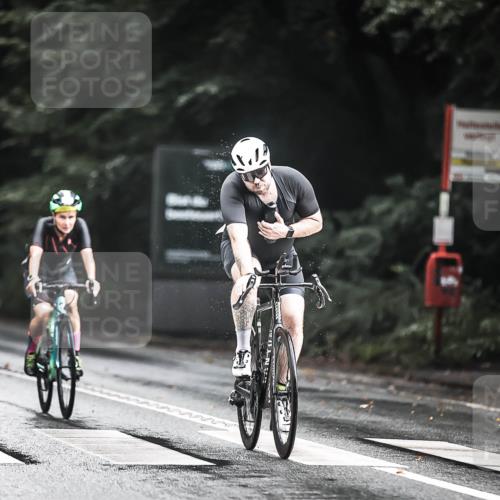 13.09.2026 - Stadtparktriathlon H.Heesch http://msf.ph/oto/10313081 13.09.2026 11:47:21 Radfahren 745, 800, 826, 863, 869, 935 meine-sportfotos.de