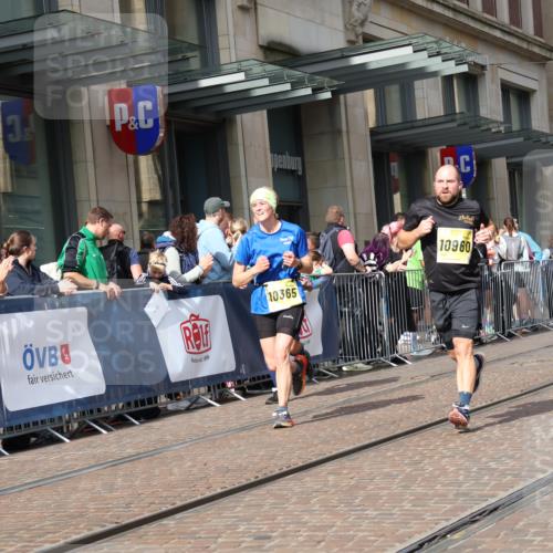13.09.2026 - 21. swb-Marathon Bremen Strokosch-Dieckow http://msf.ph/oto/10313118 13.09.2026 10:56:04 Ziel 10184, 10211, 10240, 10246, 10322, 10356, 10365, 10443, 10670, 10675, 10699, 10844, 10957, 10960, 11069, 11256, 11280, 11317, 11407, 11570, 11693, 11782, 11795, 11844, 11855, 11871, 12452, 12543, 10243, 10298, 10365, 10374, 10690, 10703, 10949, 10952, 10957, 11219, 11790, 11972, 12061, 12108, 12143, 12476, 12484, 13565 meine-sportfotos.de