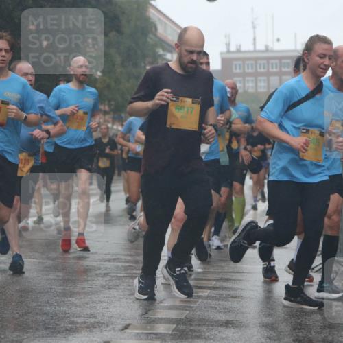 13.09.2026 - Kiel Lauf Markus Tischler http://msf.ph/oto/10313124 13.09.2026 10:40:08 Fleethörn 39, 8151, 175, 330, 48, 6917, 475, 4, 39 meine-sportfotos.de