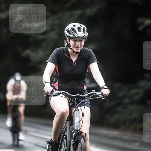 13.09.2026 - Stadtparktriathlon H.Heesch http://msf.ph/oto/10313129 13.09.2026 12:54:56 Radfahren 1108, 1153, 1158, 1179, 1224, 1258, 1286, 1417 meine-sportfotos.de