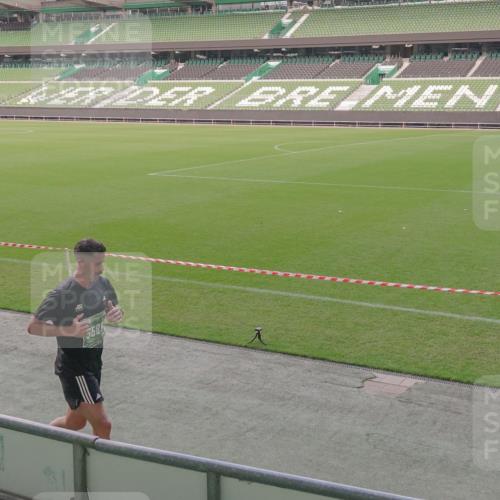 13.09.2026 - 21. swb-Marathon Bremen Michael Burmester http://msf.ph/oto/10313157 13.09.2026 12:49:25 Laufen im Stadion 382, 469, 524, 572, 663, 670, 779, 826, 889, 899, 1349, 1517, 1605, 1723, 1748, 1872, 1925, 2052, 2287, 2288, 2291, 2347, 2605, 2750, 2844, 2909, 3043, 3110, 3127, 3197, 3276, 3330, 3625, 3910, 3973, 4033, 4082, 4247, 4384, 4712, 4732, 4743, 4852, 4898, 4990, 5111, 5377, 5383, 5424, 5517, 5570, 5585, 5594, 5648, 6058, 6652, 6692, 6842, 6906, 6951, 7064, 7109, 7115, 7121, 7399, 7636, 7803, 7876, 8706, 8877, 8973, 8981, 9010, 9035, 9429, 13091 meine-sportfotos.de