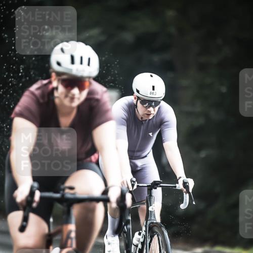 13.09.2026 - Stadtparktriathlon H.Heesch http://msf.ph/oto/10313161 13.09.2026 11:47:26 Radfahren 745, 752, 800, 826, 863, 935 meine-sportfotos.de