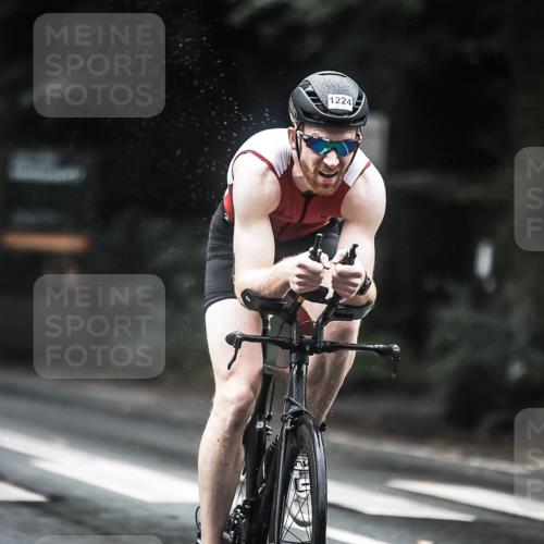 13.09.2026 - Stadtparktriathlon H.Heesch http://msf.ph/oto/10313172 13.09.2026 12:54:57 Radfahren 1108, 1153, 1158, 1179, 1224, 1258, 1286, 1417 meine-sportfotos.de