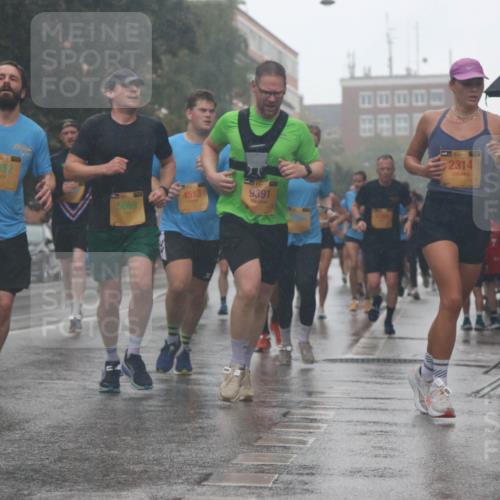 13.09.2026 - Kiel Lauf Markus Tischler http://msf.ph/oto/10313192 13.09.2026 10:40:18 Fleethörn 4513, 9391, 5669, 2314 meine-sportfotos.de
