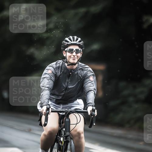13.09.2026 - Stadtparktriathlon H.Heesch http://msf.ph/oto/10313233 13.09.2026 12:55:01 Radfahren 1108, 1153, 1158, 1224, 1245, 1258, 1261, 1286, 1376, 1417 meine-sportfotos.de