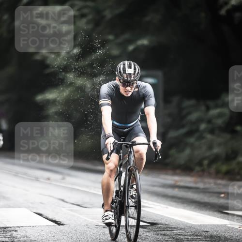 13.09.2026 - Stadtparktriathlon H.Heesch http://msf.ph/oto/10313236 13.09.2026 11:47:33 Radfahren 752, 761, 801, 840 meine-sportfotos.de