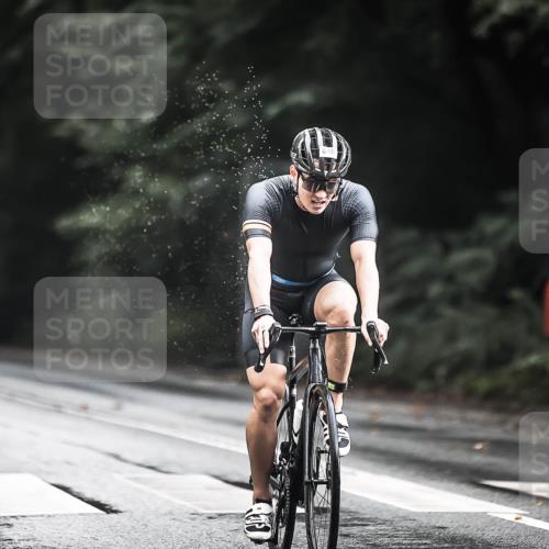 13.09.2026 - Stadtparktriathlon H.Heesch http://msf.ph/oto/10313242 13.09.2026 11:47:33 Radfahren 752, 761, 801, 840 meine-sportfotos.de