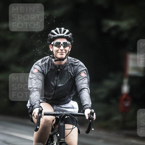 13.09.2026 - Stadtparktriathlon H.Heesch http://msf.ph/oto/10313246 13.09.2026 12:55:01 Radfahren 1108, 1153, 1158, 1224, 1245, 1258, 1261, 1286, 1376, 1417 meine-sportfotos.de