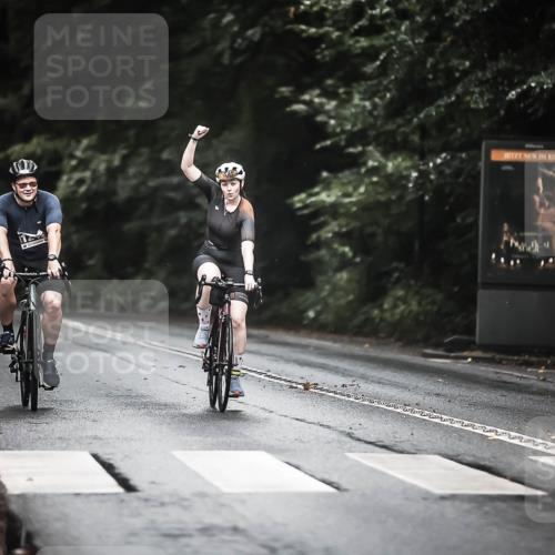 13.09.2026 - Stadtparktriathlon H.Heesch http://msf.ph/oto/10313256 13.09.2026 12:55:03 Radfahren 1108, 1153, 1158, 1245, 1261, 1286, 1376, 1417 meine-sportfotos.de