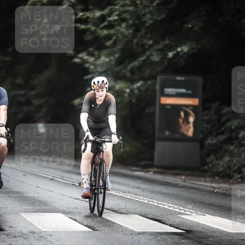 13.09.2026 - Stadtparktriathlon H.Heesch http://msf.ph/oto/10313275 13.09.2026 12:55:04 Radfahren 1108, 1153, 1158, 1245, 1261, 1286, 1376, 1417 meine-sportfotos.de