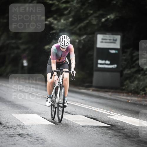 13.09.2026 - Stadtparktriathlon H.Heesch http://msf.ph/oto/10313368 13.09.2026 12:55:11 Radfahren 1076, 1218, 1245, 1251, 1261, 1376 meine-sportfotos.de