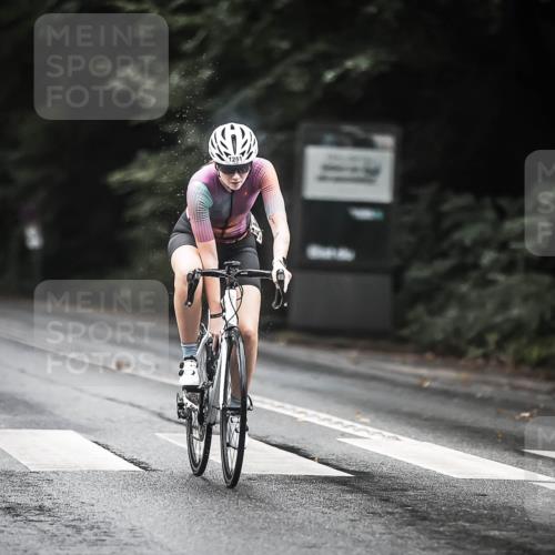 13.09.2026 - Stadtparktriathlon H.Heesch http://msf.ph/oto/10313377 13.09.2026 12:55:11 Radfahren 1076, 1218, 1245, 1251, 1261, 1376 meine-sportfotos.de