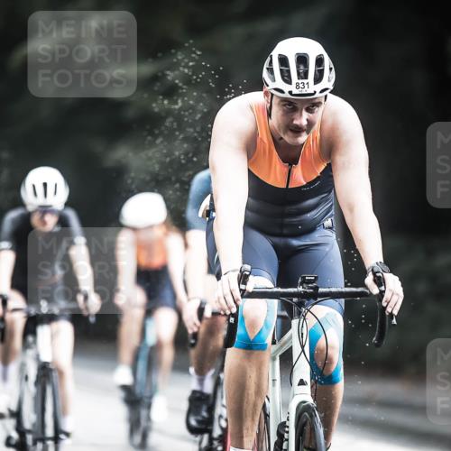 13.09.2026 - Stadtparktriathlon H.Heesch http://msf.ph/oto/10313406 13.09.2026 11:47:44 Radfahren 736, 740, 761, 776, 779, 818, 831, 856, 865, 873, 885, 948 meine-sportfotos.de