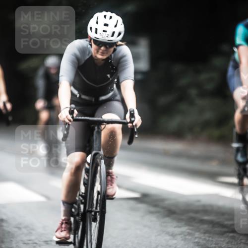 13.09.2026 - Stadtparktriathlon H.Heesch http://msf.ph/oto/10313409 13.09.2026 12:55:18 Radfahren 1072, 1076, 1098, 1129, 1218, 1250, 1251, 1269, 1405 meine-sportfotos.de