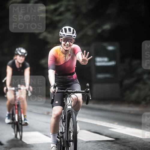 13.09.2026 - Stadtparktriathlon H.Heesch http://msf.ph/oto/10313446 13.09.2026 12:55:21 Radfahren 1072, 1076, 1098, 1129, 1149, 1218, 1250, 1269, 1405 meine-sportfotos.de