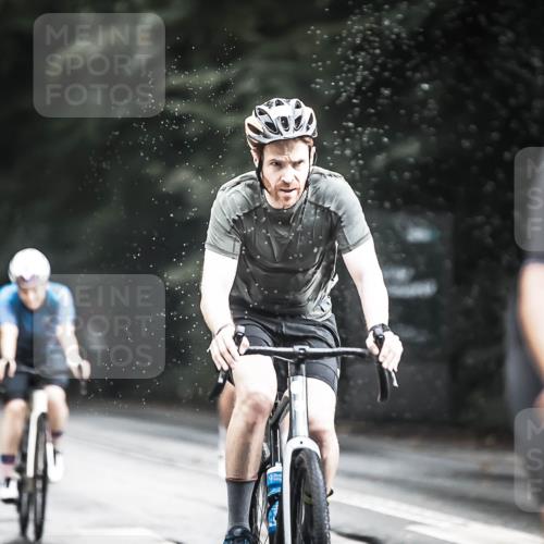 13.09.2026 - Stadtparktriathlon H.Heesch http://msf.ph/oto/10313456 13.09.2026 11:47:47 Radfahren 736, 740, 776, 779, 818, 831, 856, 865, 873, 885, 948 meine-sportfotos.de