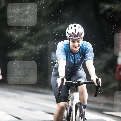 13.09.2026 - Stadtparktriathlon H.Heesch http://msf.ph/oto/10313492 13.09.2026 11:47:48 Radfahren 736, 740, 776, 779, 818, 831, 856, 865, 873, 885, 948 meine-sportfotos.de
