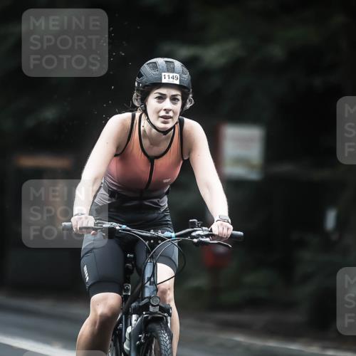 13.09.2026 - Stadtparktriathlon H.Heesch http://msf.ph/oto/10313519 13.09.2026 12:55:27 Radfahren 1098, 1149, 1269 meine-sportfotos.de