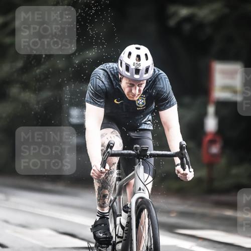 13.09.2026 - Stadtparktriathlon H.Heesch http://msf.ph/oto/10313524 13.09.2026 11:47:50 Radfahren 736, 740, 776, 818, 831, 856, 865, 873, 885, 925, 948 meine-sportfotos.de