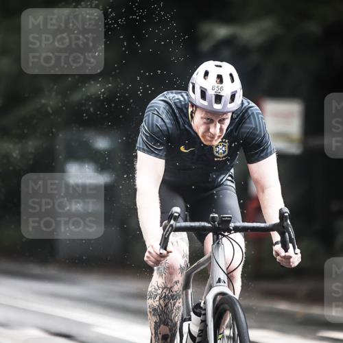 13.09.2026 - Stadtparktriathlon H.Heesch http://msf.ph/oto/10313530 13.09.2026 11:47:50 Radfahren 736, 740, 776, 818, 831, 856, 865, 873, 885, 925, 948 meine-sportfotos.de