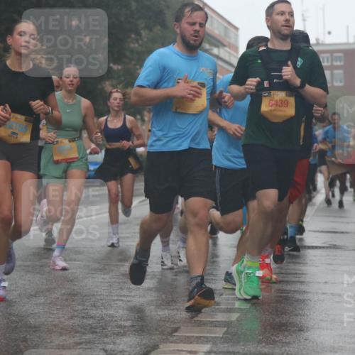 13.09.2026 - Kiel Lauf Markus Tischler http://msf.ph/oto/10313555 13.09.2026 10:41:02 Fleethörn 1, 38, 2155, 1, 38, 6439, 4120 meine-sportfotos.de
