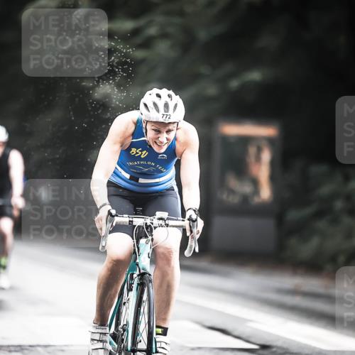 13.09.2026 - Stadtparktriathlon H.Heesch http://msf.ph/oto/10313603 13.09.2026 11:47:57 Radfahren 772, 857, 858, 925 meine-sportfotos.de