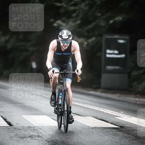 13.09.2026 - Stadtparktriathlon H.Heesch http://msf.ph/oto/10313604 13.09.2026 12:55:38 Radfahren 1133, 1235 meine-sportfotos.de