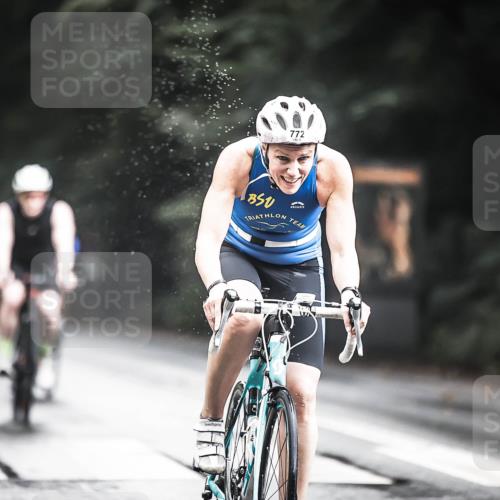 13.09.2026 - Stadtparktriathlon H.Heesch http://msf.ph/oto/10313609 13.09.2026 11:47:57 Radfahren 772, 857, 858, 925 meine-sportfotos.de