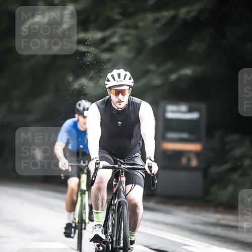 13.09.2026 - Stadtparktriathlon H.Heesch http://msf.ph/oto/10313616 13.09.2026 11:47:59 Radfahren 772, 857, 858, 925 meine-sportfotos.de