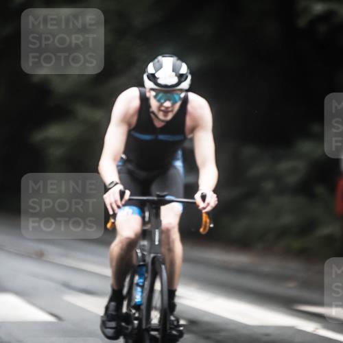 13.09.2026 - Stadtparktriathlon H.Heesch http://msf.ph/oto/10313624 13.09.2026 12:55:39 Radfahren 1133, 1152, 1235 meine-sportfotos.de