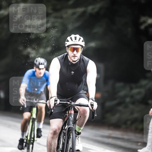 13.09.2026 - Stadtparktriathlon H.Heesch http://msf.ph/oto/10313631 13.09.2026 11:47:59 Radfahren 772, 857, 858, 925 meine-sportfotos.de