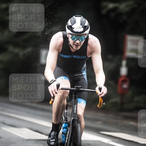 13.09.2026 - Stadtparktriathlon H.Heesch http://msf.ph/oto/10313633 13.09.2026 12:55:39 Radfahren 1133, 1152, 1235 meine-sportfotos.de