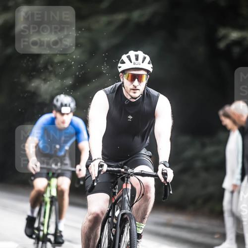 13.09.2026 - Stadtparktriathlon H.Heesch http://msf.ph/oto/10313635 13.09.2026 11:47:59 Radfahren 772, 857, 858, 925 meine-sportfotos.de
