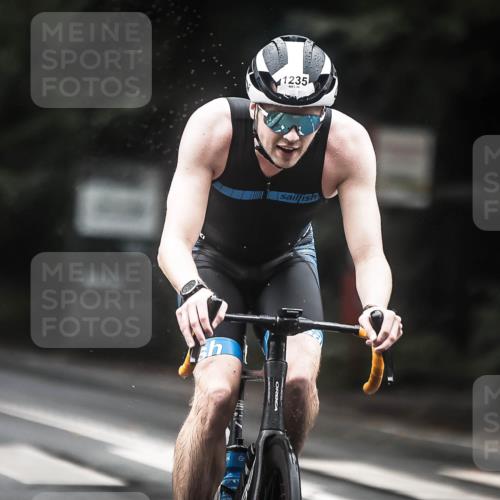 13.09.2026 - Stadtparktriathlon H.Heesch http://msf.ph/oto/10313636 13.09.2026 12:55:39 Radfahren 1133, 1152, 1235 meine-sportfotos.de