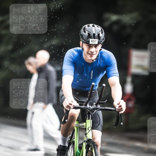 13.09.2026 - Stadtparktriathlon H.Heesch http://msf.ph/oto/10313666 13.09.2026 11:48:00 Radfahren 772, 857, 858, 925 meine-sportfotos.de