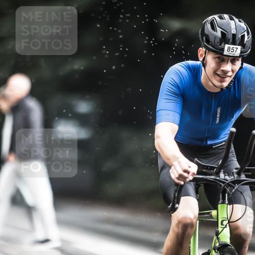 13.09.2026 - Stadtparktriathlon H.Heesch http://msf.ph/oto/10313676 13.09.2026 11:48:01 Radfahren 772, 857, 858, 925 meine-sportfotos.de