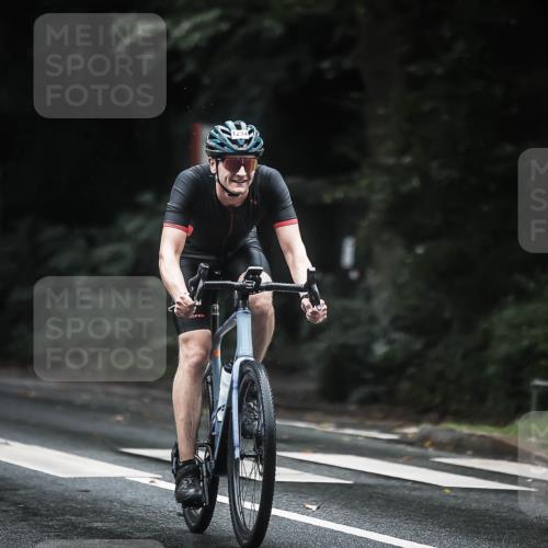 13.09.2026 - Stadtparktriathlon H.Heesch http://msf.ph/oto/10313687 13.09.2026 12:56:04 Radfahren 1200, 1234, 1291, 1297 meine-sportfotos.de