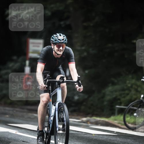 13.09.2026 - Stadtparktriathlon H.Heesch http://msf.ph/oto/10313691 13.09.2026 12:56:04 Radfahren 1200, 1234, 1291, 1297 meine-sportfotos.de