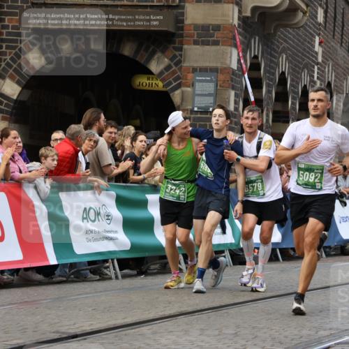 13.09.2026 - 21. swb-Marathon Bremen Strokosch-Dieckow http://msf.ph/oto/10313692 13.09.2026 13:05:24 Ziel 1336, 1822, 2297, 3196, 4729, 6708, 7102, 9495, 1301, 1562, 3242, 3271, 5199, 5725, 6579, 7141 meine-sportfotos.de