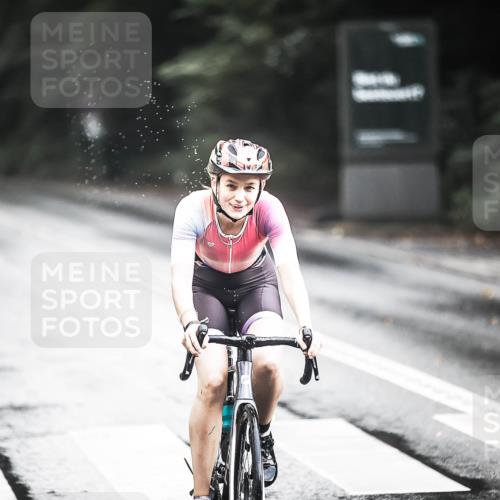13.09.2026 - Stadtparktriathlon H.Heesch http://msf.ph/oto/10313707 13.09.2026 11:48:18 Radfahren 739, 781, 891, 897 meine-sportfotos.de