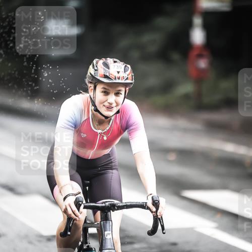 13.09.2026 - Stadtparktriathlon H.Heesch http://msf.ph/oto/10313730 13.09.2026 11:48:18 Radfahren 739, 781, 891, 897 meine-sportfotos.de