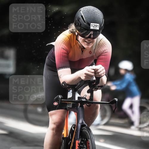 13.09.2026 - Stadtparktriathlon H.Heesch http://msf.ph/oto/10313745 13.09.2026 12:56:07 Radfahren 1200, 1234, 1291, 1297 meine-sportfotos.de